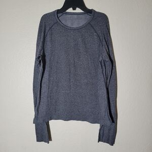 FIGS | Salta Underscrub Seamless Long Sleeve Top Performance Nurse Dark Gray L